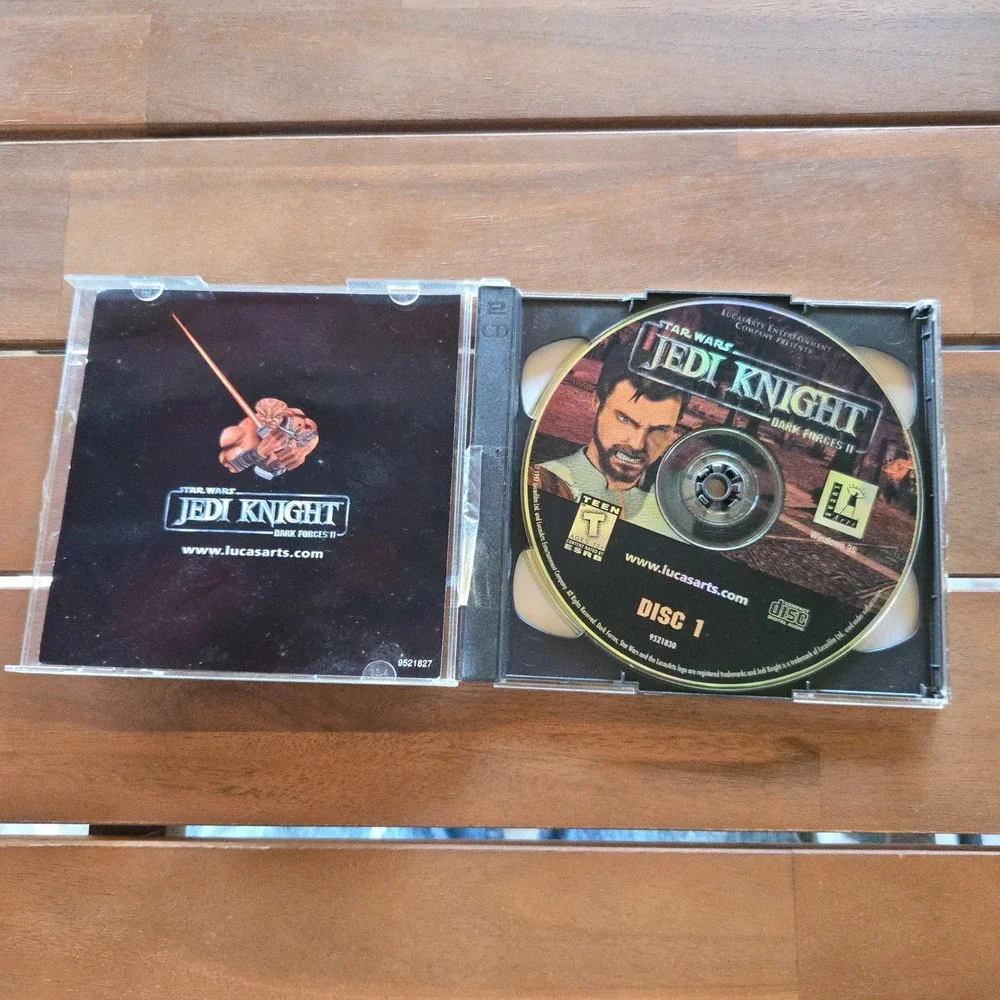 VTG Star Wars Jedi Knight Dark Forces II PC Game Windows 95 2 Disc Set BrokeCase